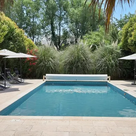 Bed & Breakfast Mas Des Cigognes Le Thor