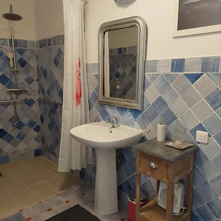 Bed & Breakfast Mas Des Cigognes Le Thor